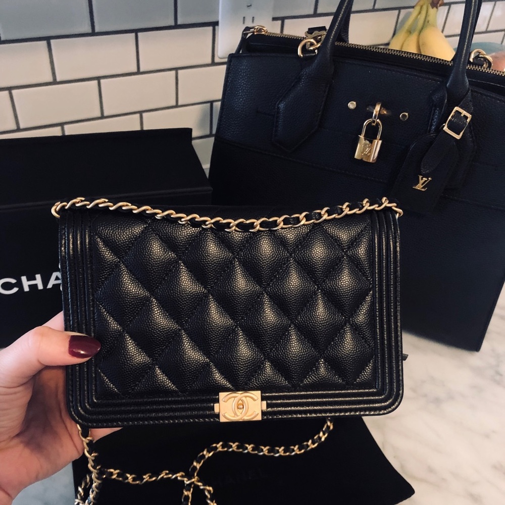 Chanel boy WOC